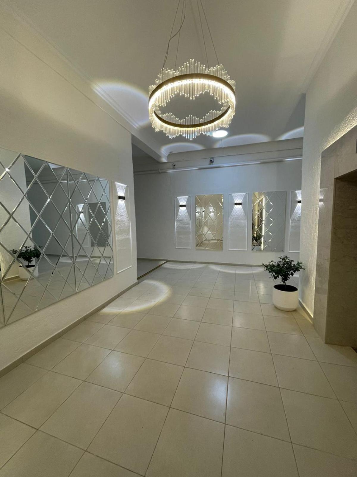 Paradise Apartment Batumi Luaran gambar