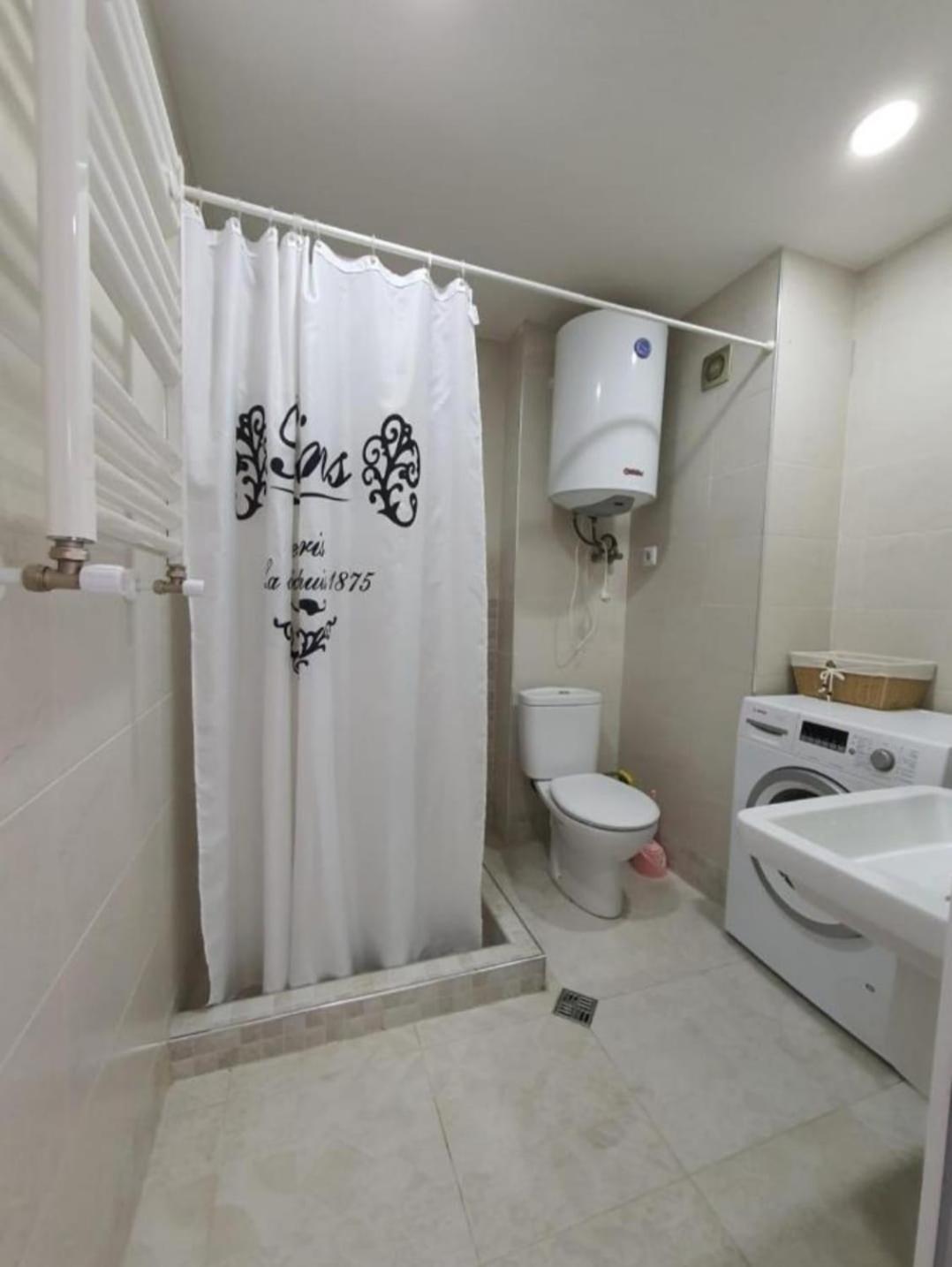 Paradise Apartment Batumi Luaran gambar